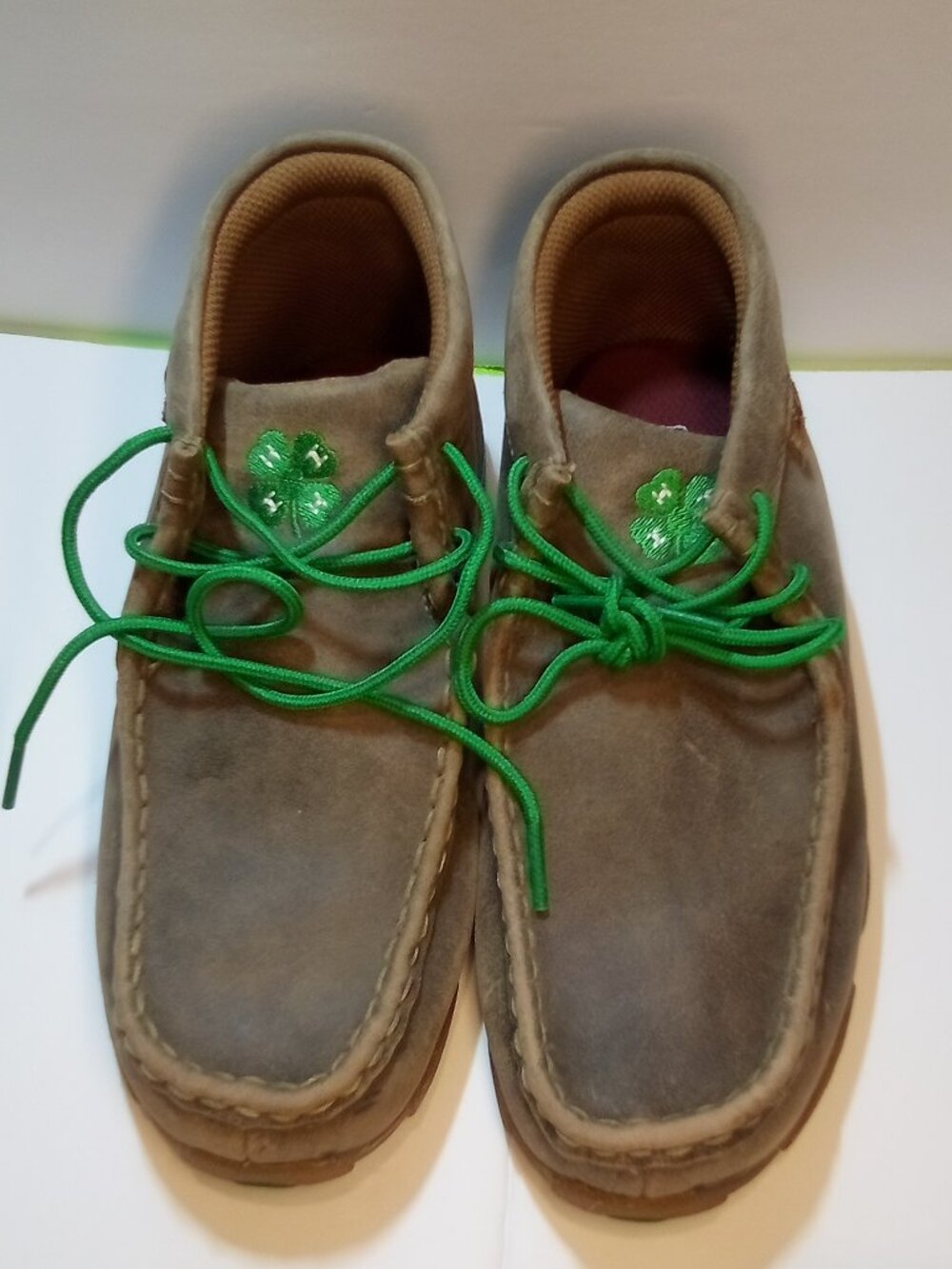 Twisted X Youth size 4. 4H chukkas